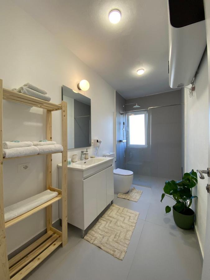 Lucas Central Oasis Studios Τίρανα Εξωτερικό φωτογραφία